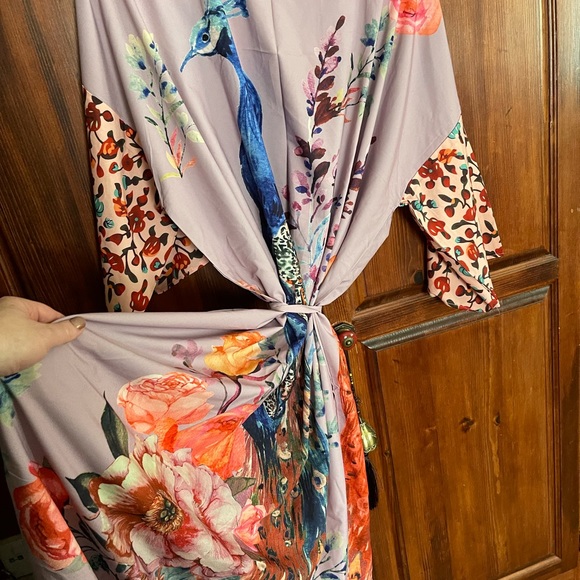 Peacock kimono robe - Picture 7 of 11